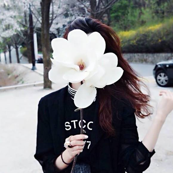 Meet your Posher, Kami - Picture 1 of 1